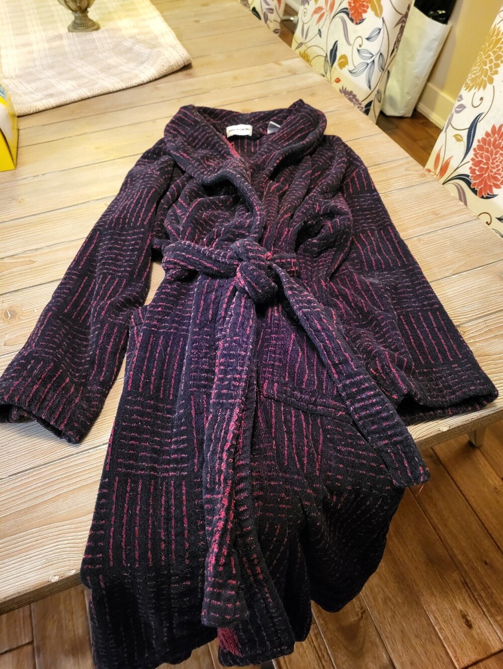 Pierre Cardin Black and Pink Textured Belted Cotton Bath Robe